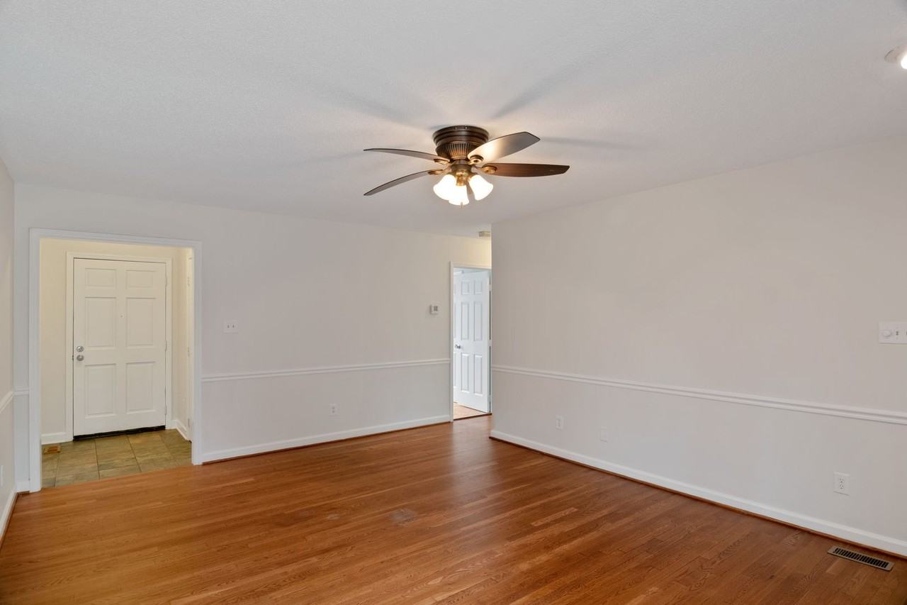 3500 Iron Sight Ct - Photo 5 of 30