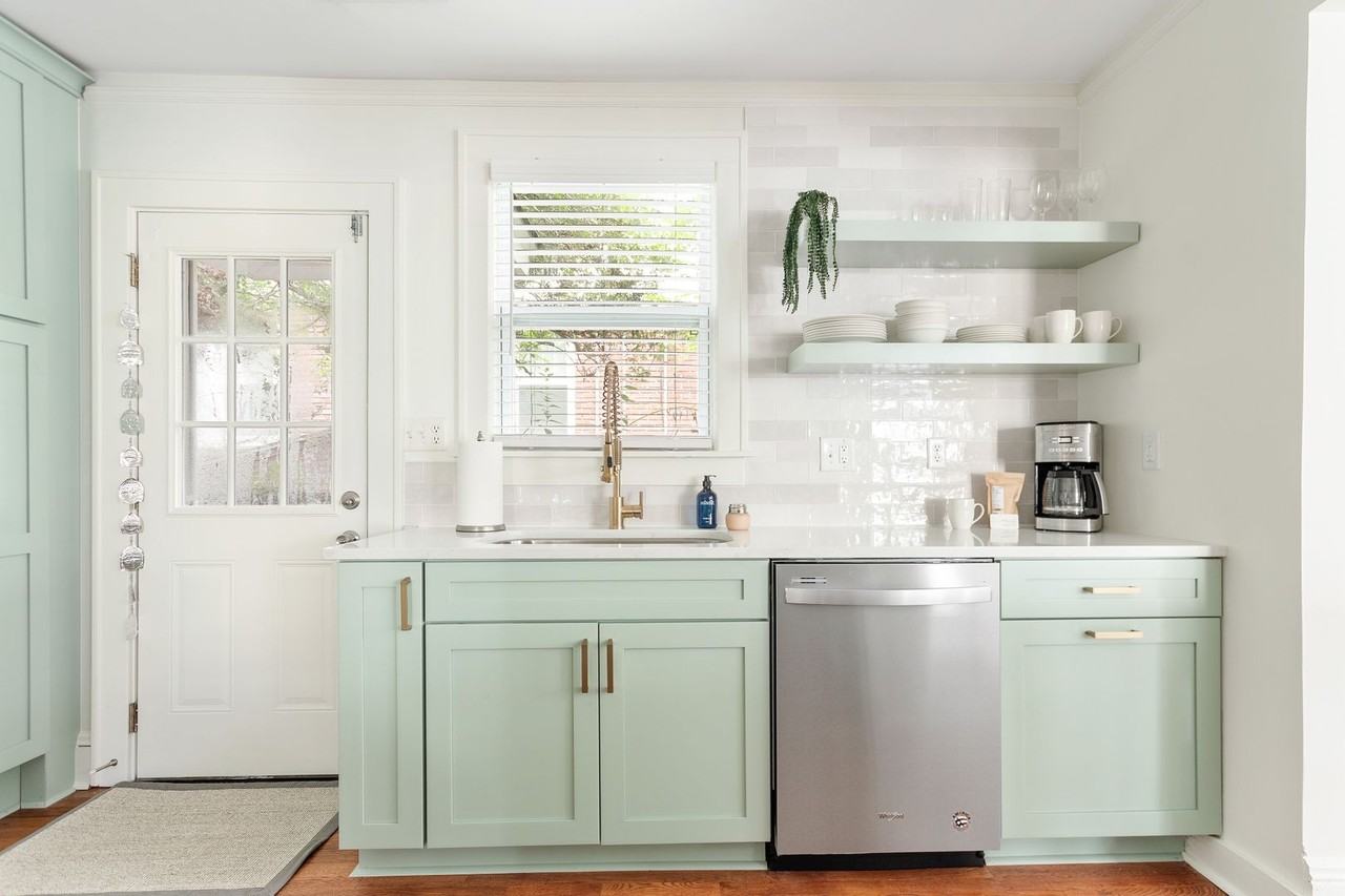 847 Rutledge Avenue - Photo 6 of 37