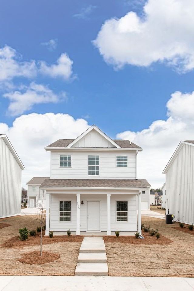 715 W Vincent Dr - Photo 3 of 50