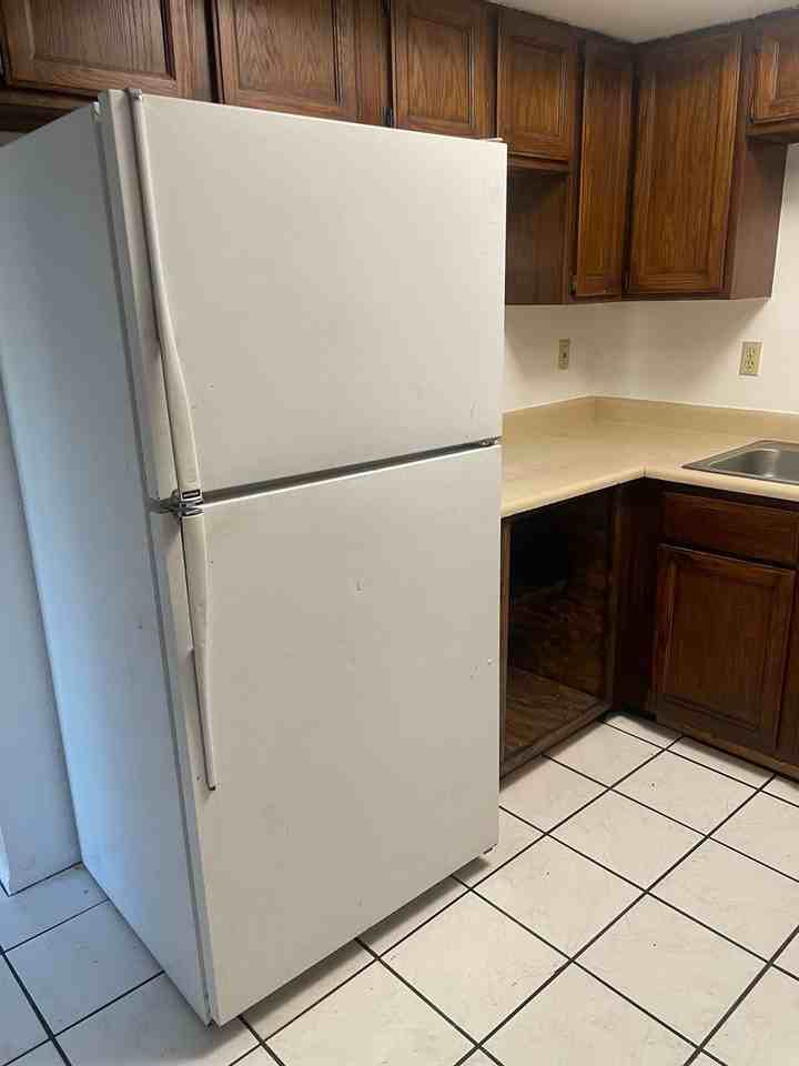 6277 W Washington Ave - Photo 3 of 9