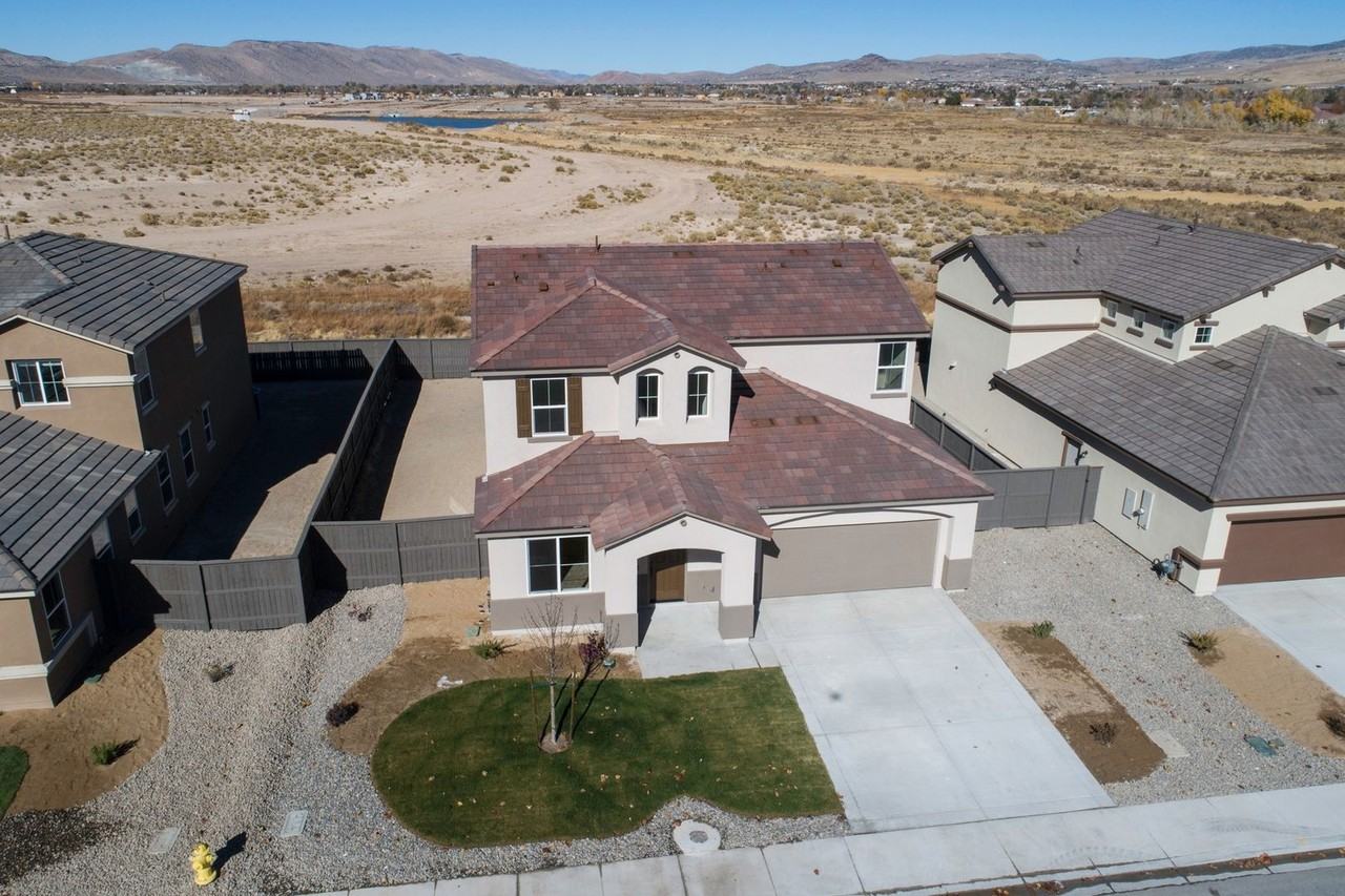 2565 Bridgetown Loop - Photo 2 of 32