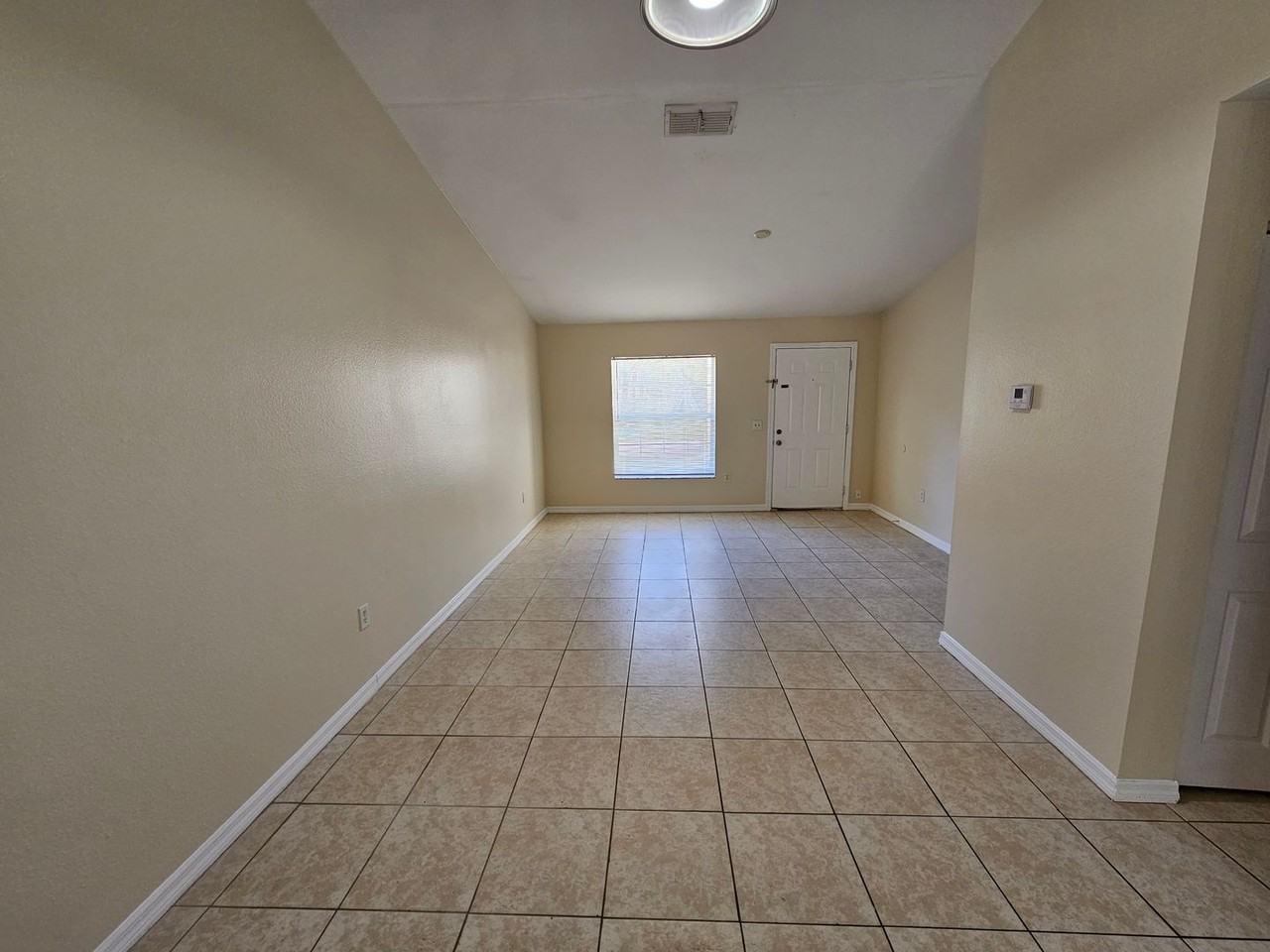 2291 Florida Dr - Photo 6 of 11