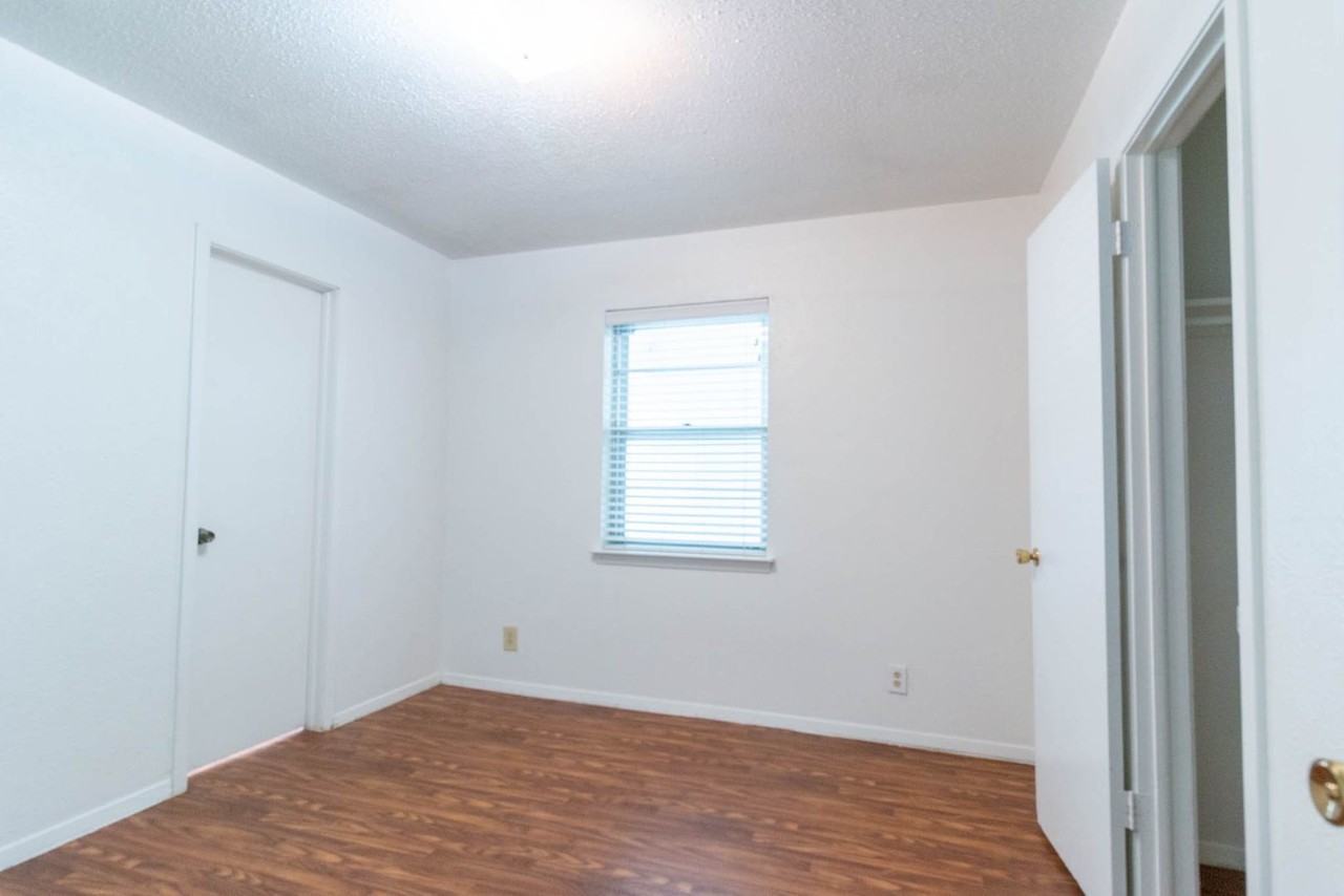 3503 Oriole Ln - Photo 7 of 11