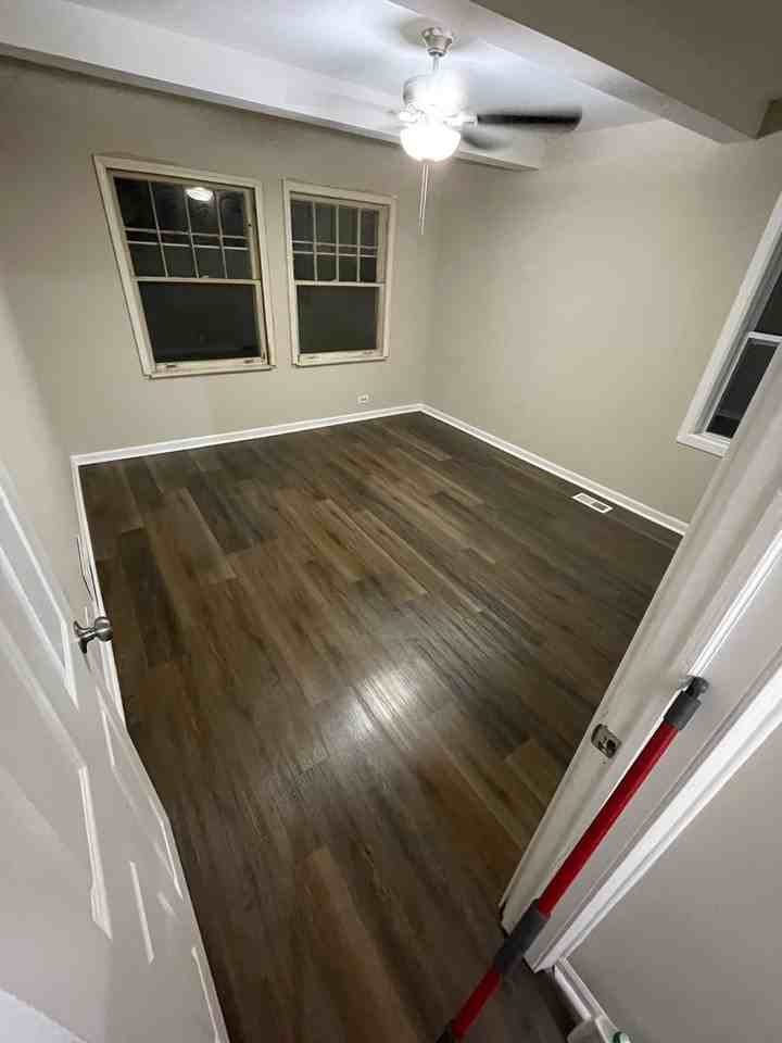 2120 Emerson Ave - Photo 2 of 6