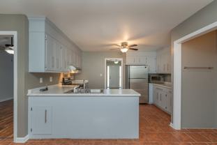 250 Brooks Dr - Photo 1 of 1