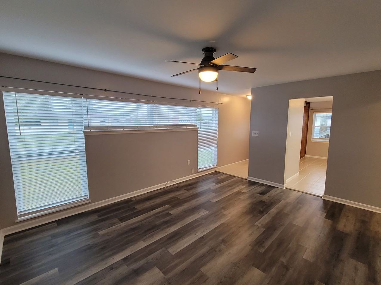 1110 Yale Ave - Photo 3 of 32