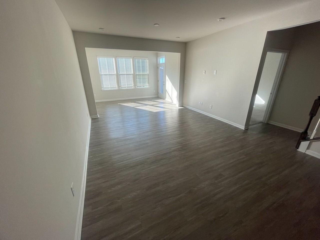 1116 Stella Ct - Photo 4 of 20