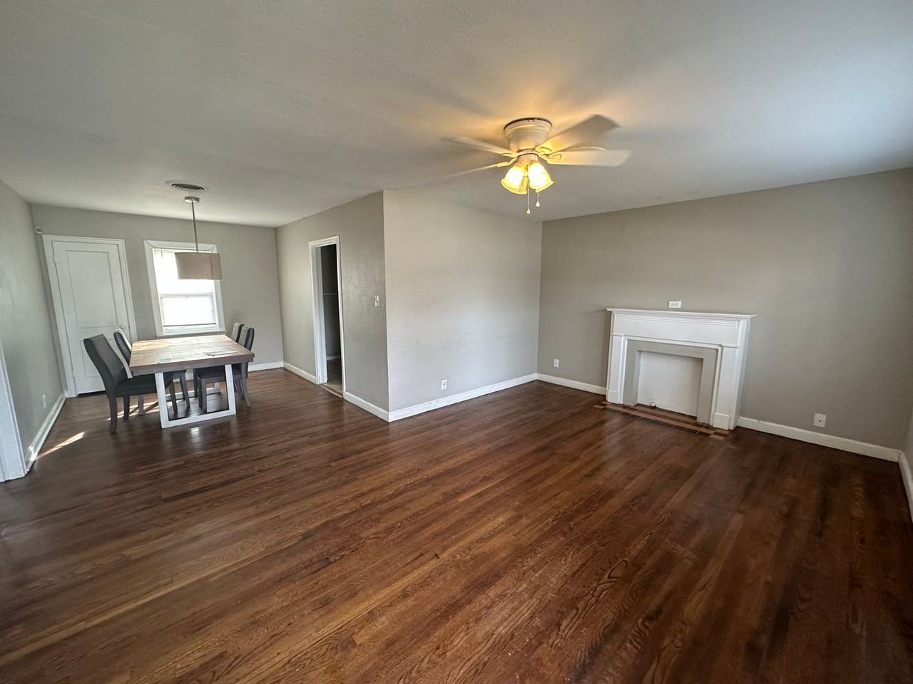 2513 29th St - Photo 2 of 15