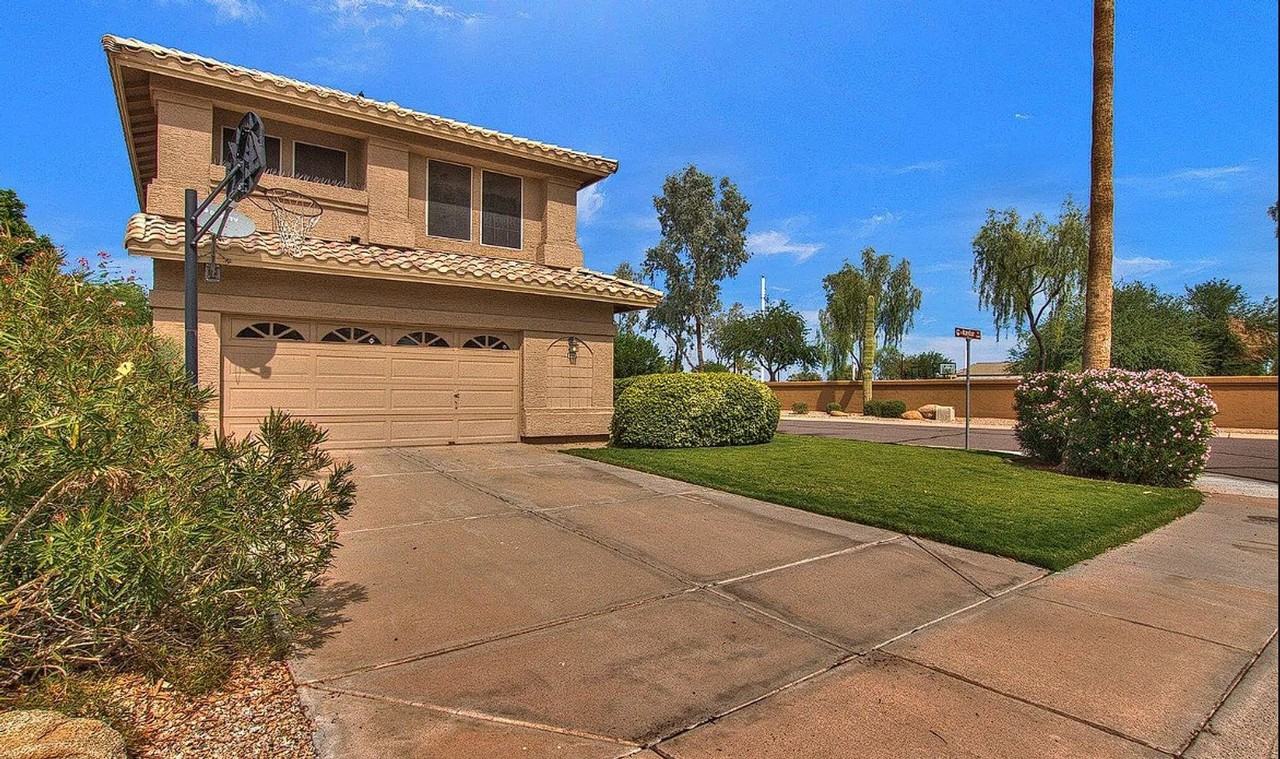 3110 W Baylor Ln - Photo 2 of 44