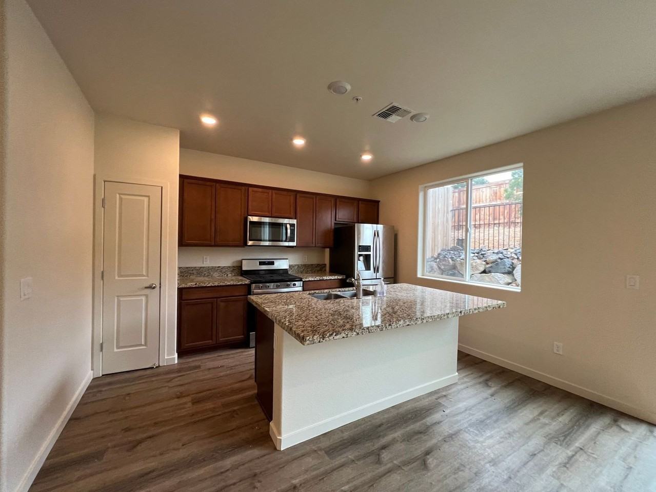 4724 Black Falcon Way - Photo 3 of 16