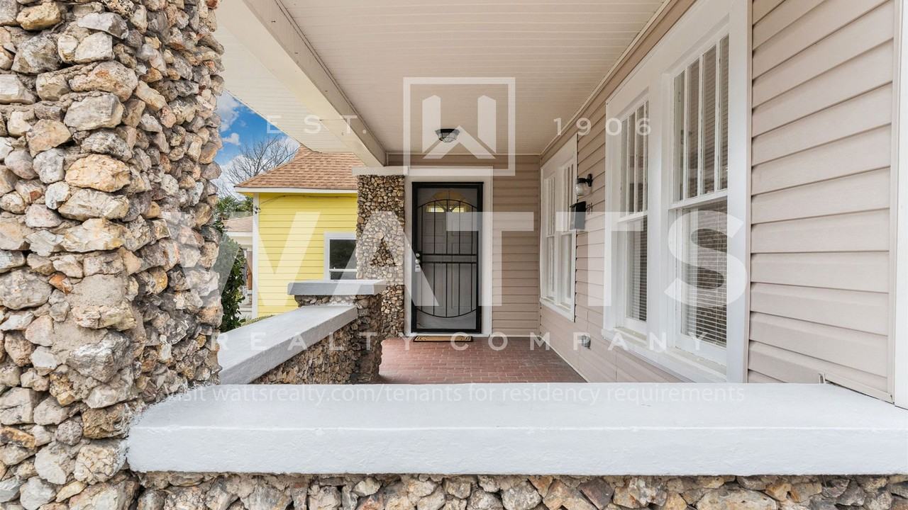 125 57th St S - Photo 2 of 24