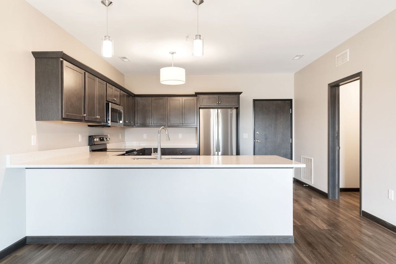 2873 Spring Rose Cir #110 - Photo 6 of 18