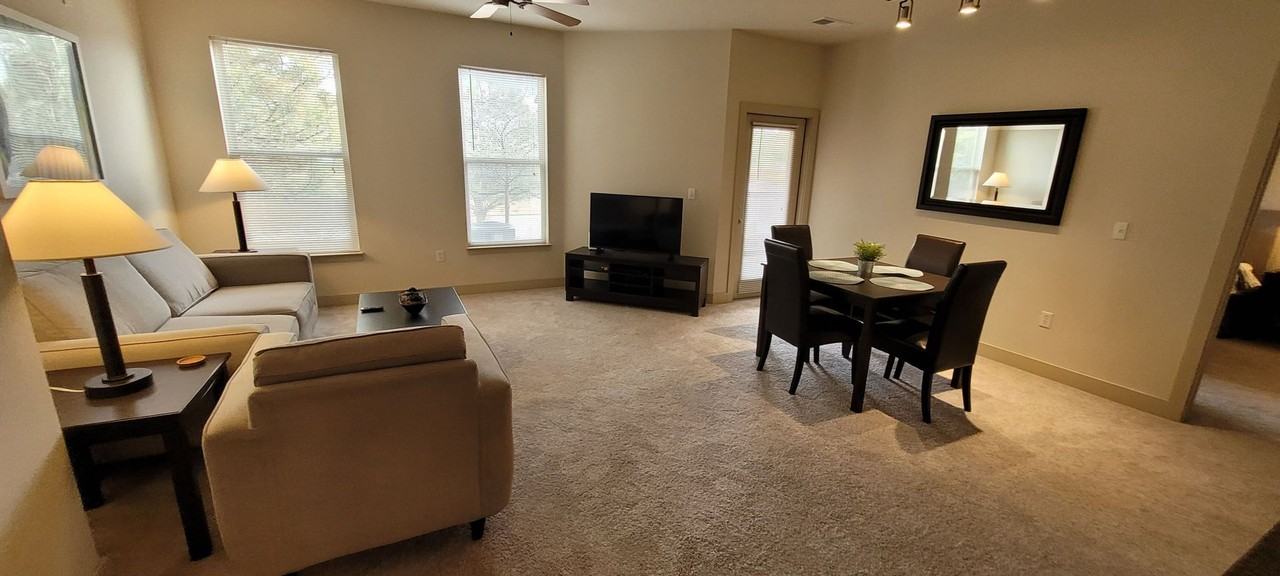 10200 E Dry Creek Rd - Photo 2 of 10