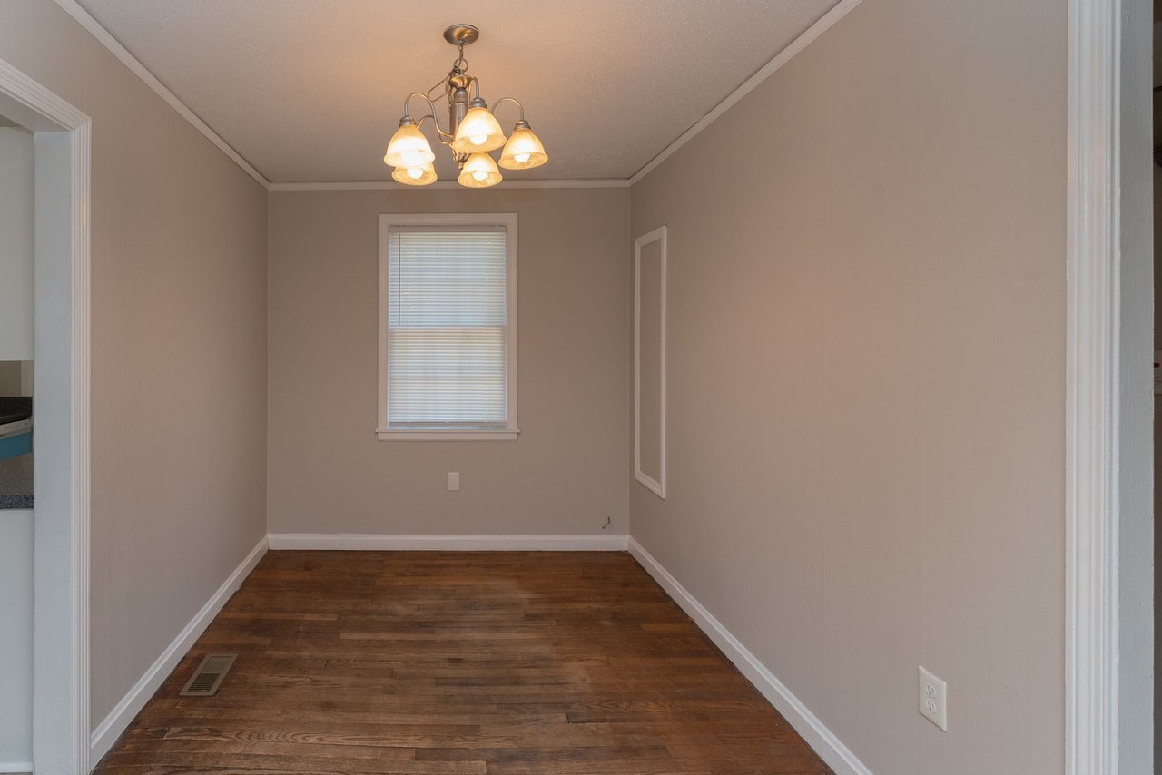 2269 Pund Ave - Photo 7 of 26