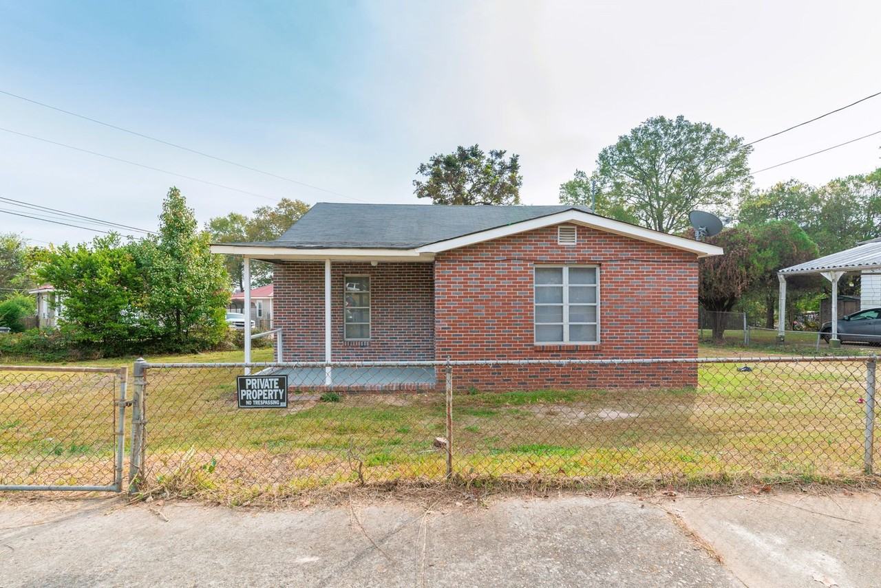 102 Curry St - Photo 3 of 33