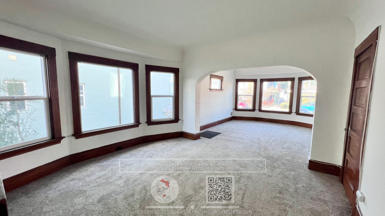 1083 43rd St - Photo 2 of 10