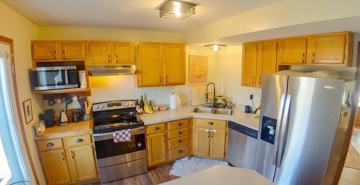 featured image of 416 Butterfield Rd