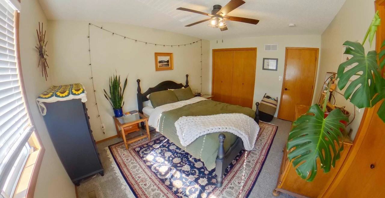 416 Butterfield Rd - Photo 7 of 12