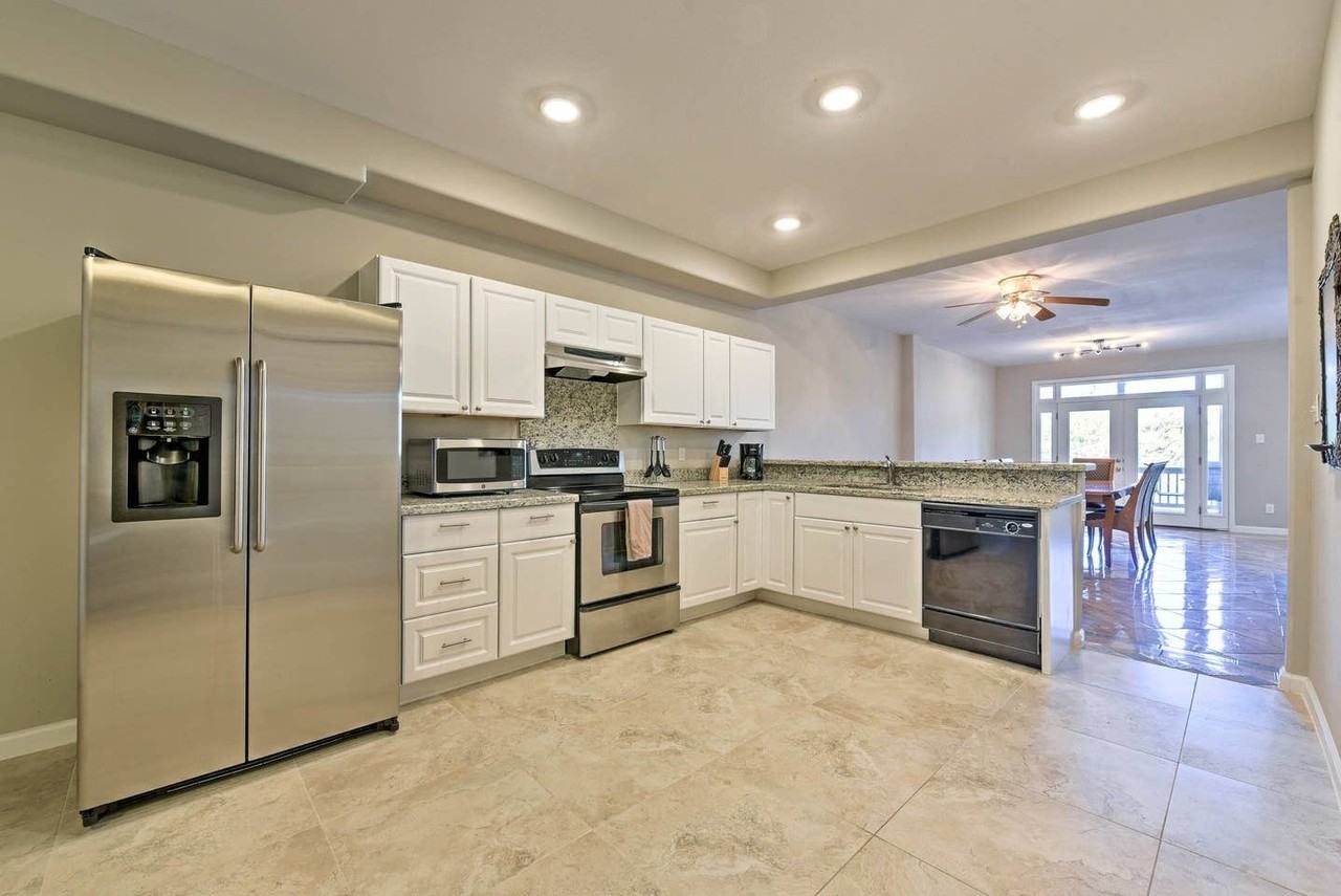 12660 Briar Patch Rd - Photo 7 of 31