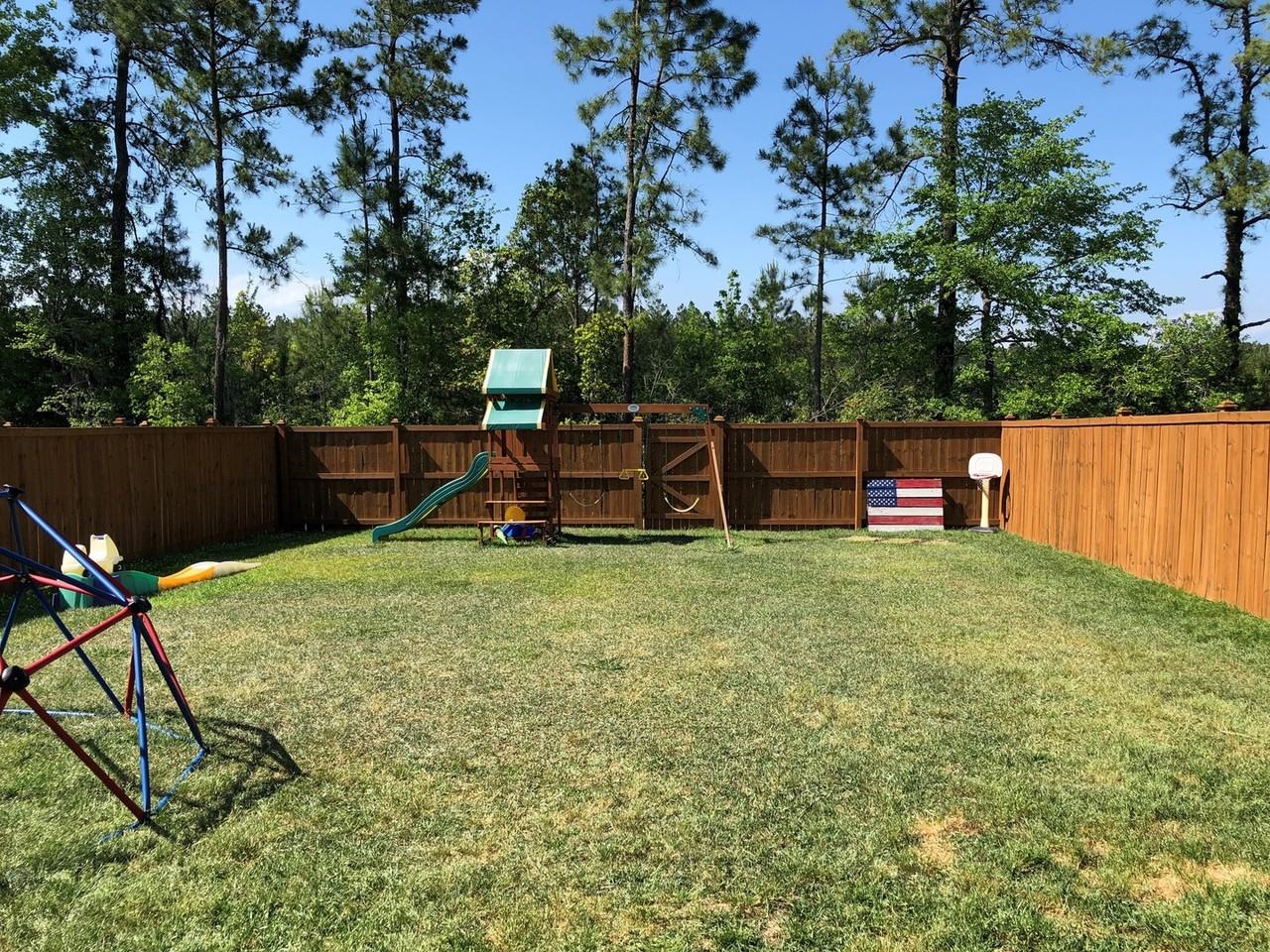 451 Whispering Breeze Ln - Photo 3 of 20