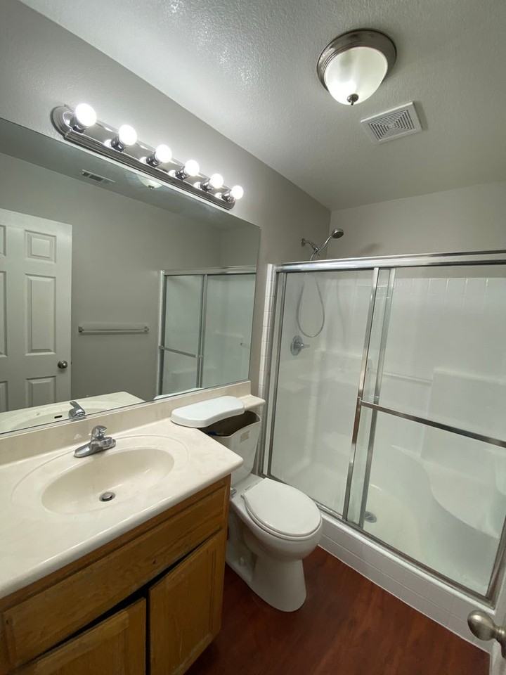 51808 Ella Ave - Photo 3 of 11