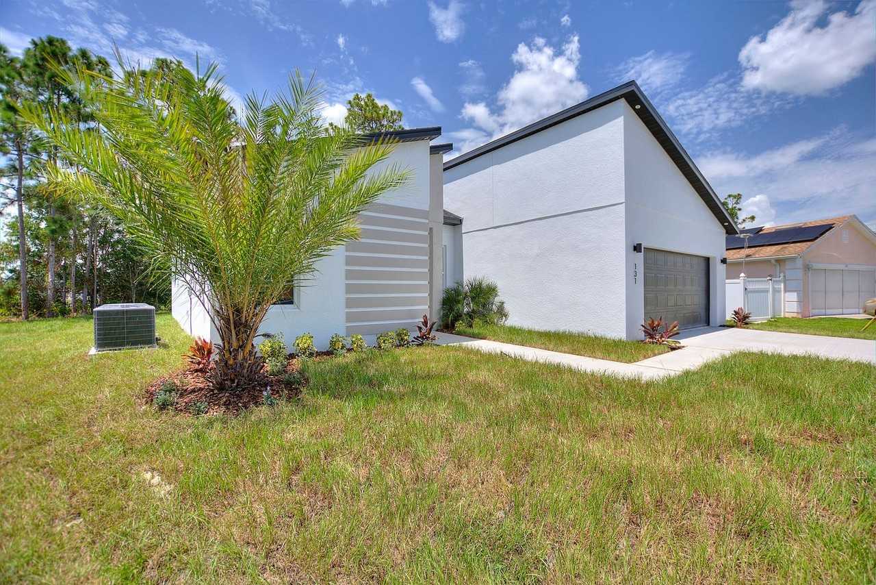 131 Barrington Dr - Photo 3 of 27