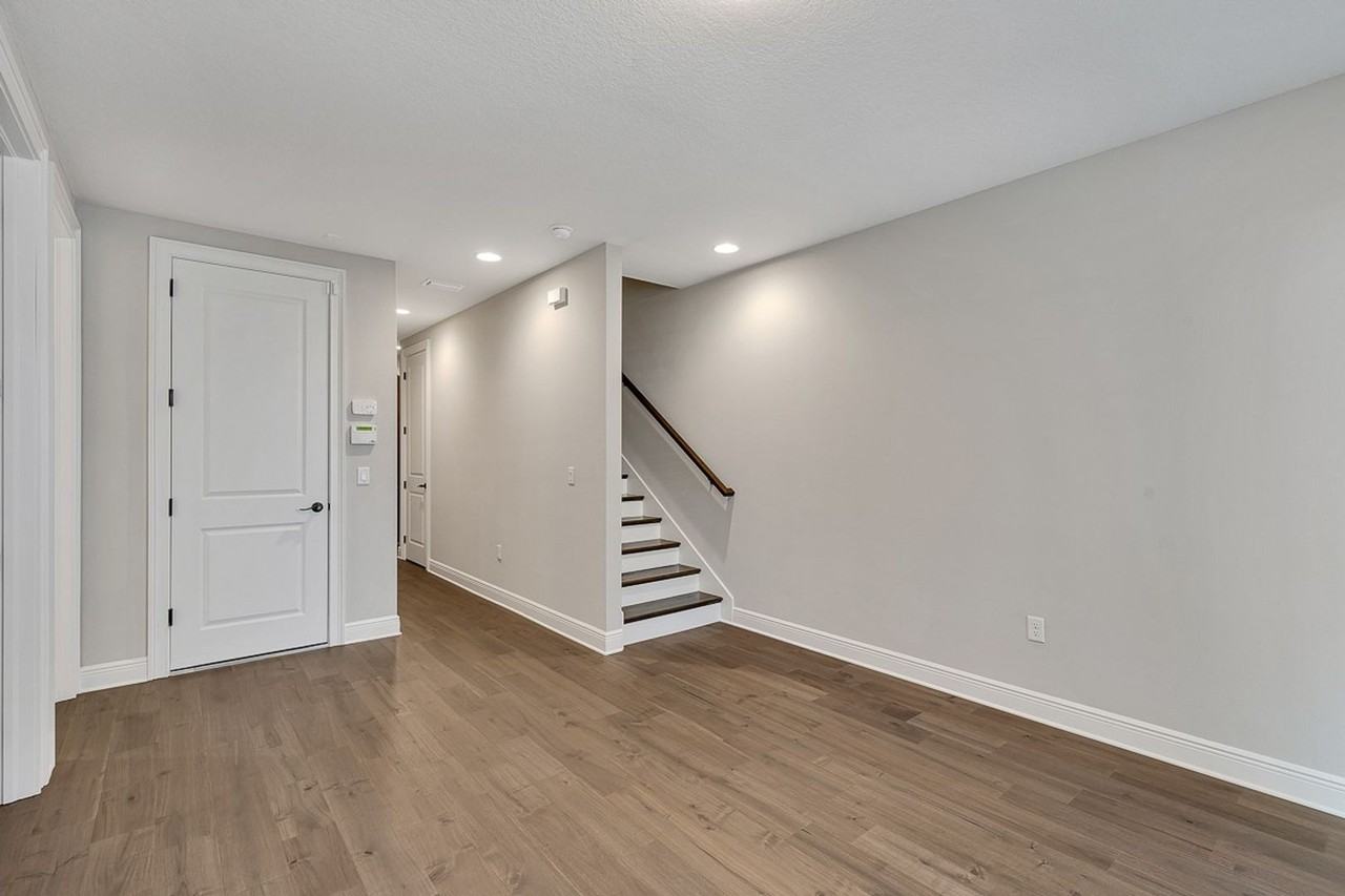 3215 W De Leon St - Photo 4 of 50