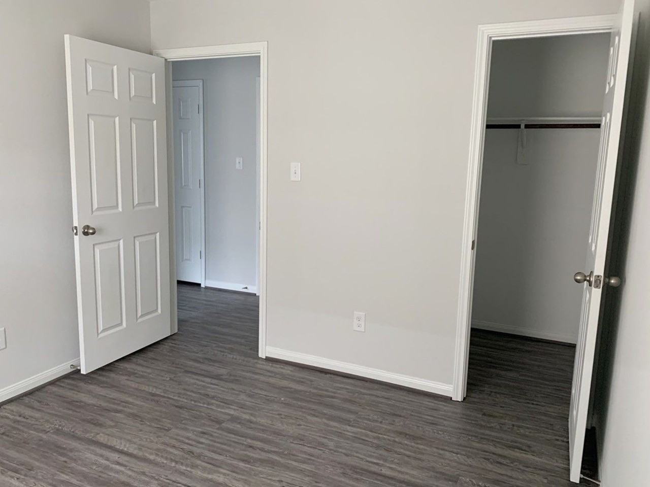 312 De Haven St - Photo 7 of 19