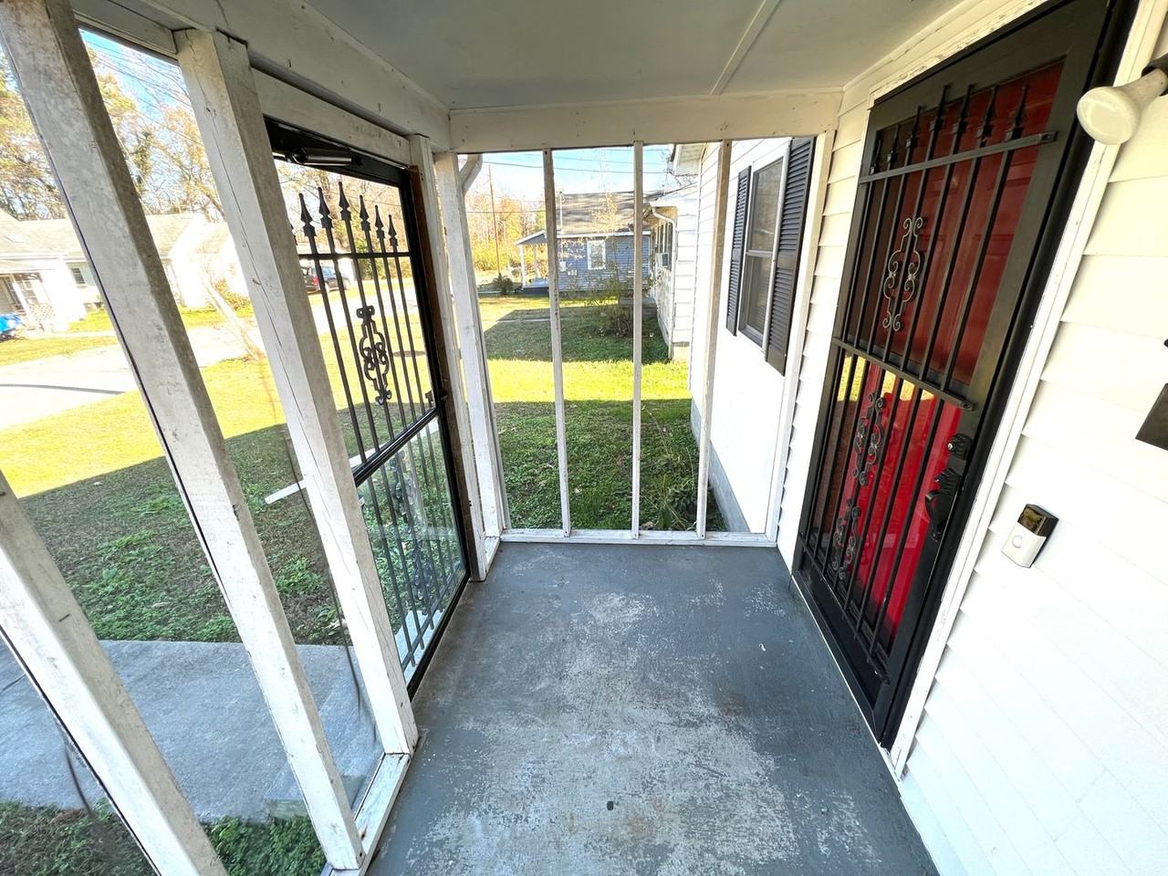 264 Wadlow St - Photo 2 of 18