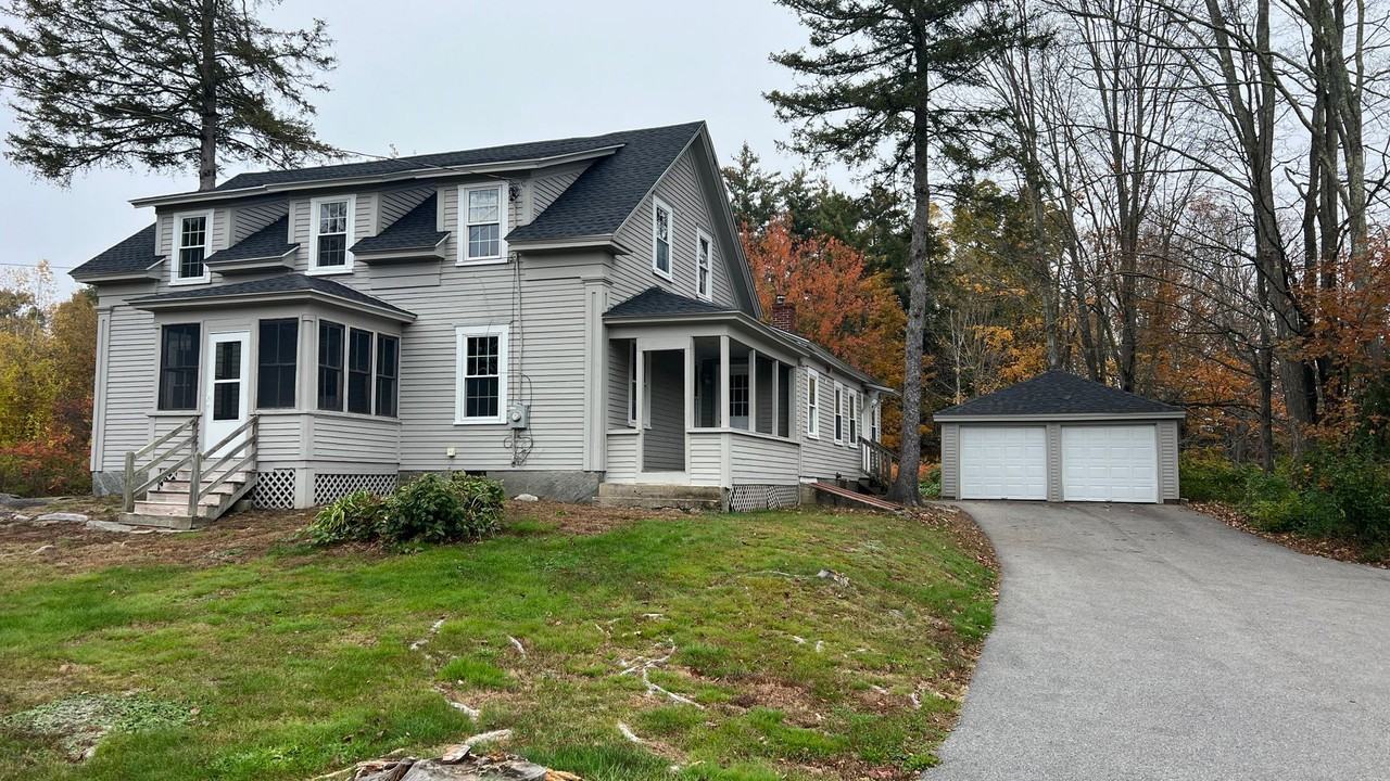 278 Main St - Photo 2 of 37