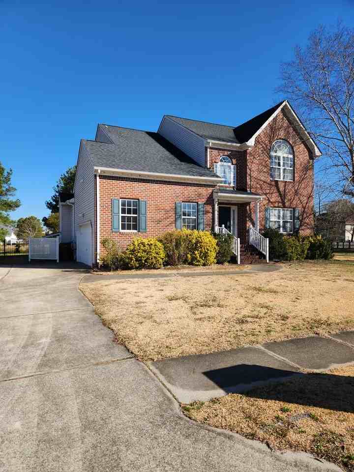 1140 Stockleybridge Dr - Photo 2 of 15