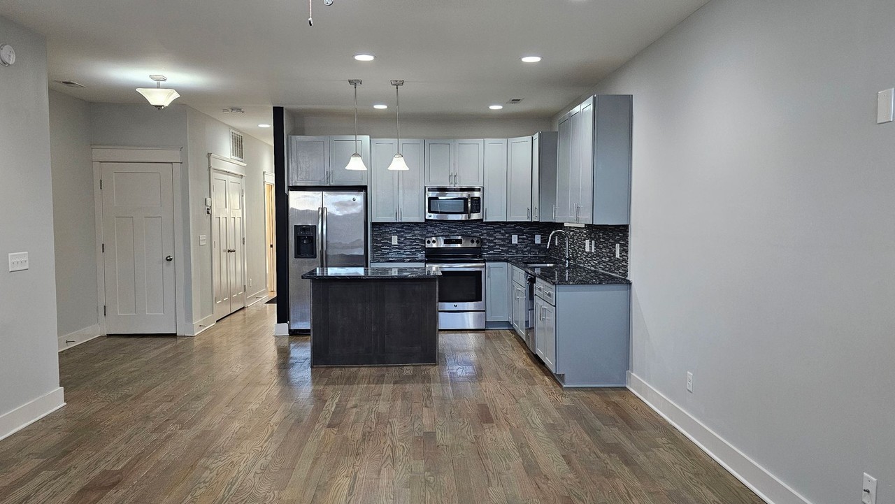 1336B Stainback Ave - Photo 3 of 23