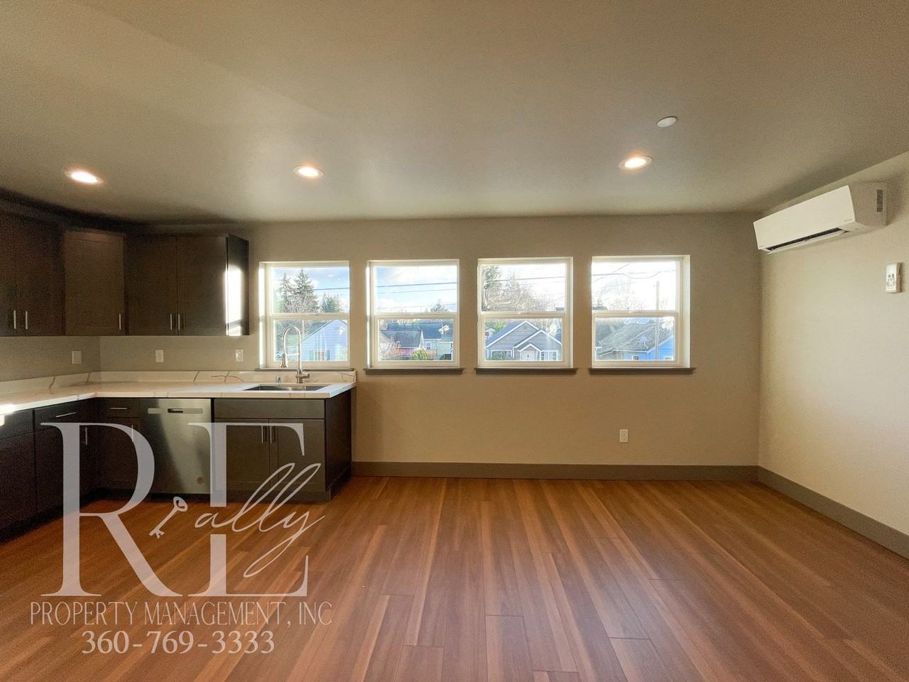 1702 13th St #201C - Photo 5 of 14