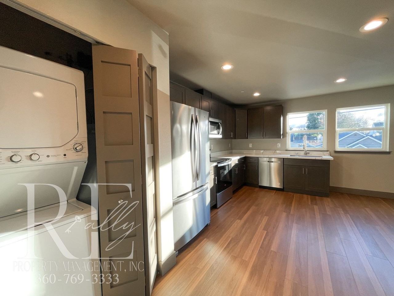 1702 13th St #201C - Photo 7 of 14