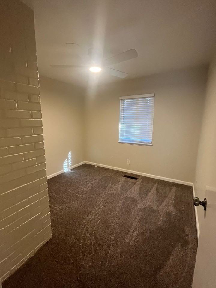 2148 Mount Olive Dr - Photo 6 of 14