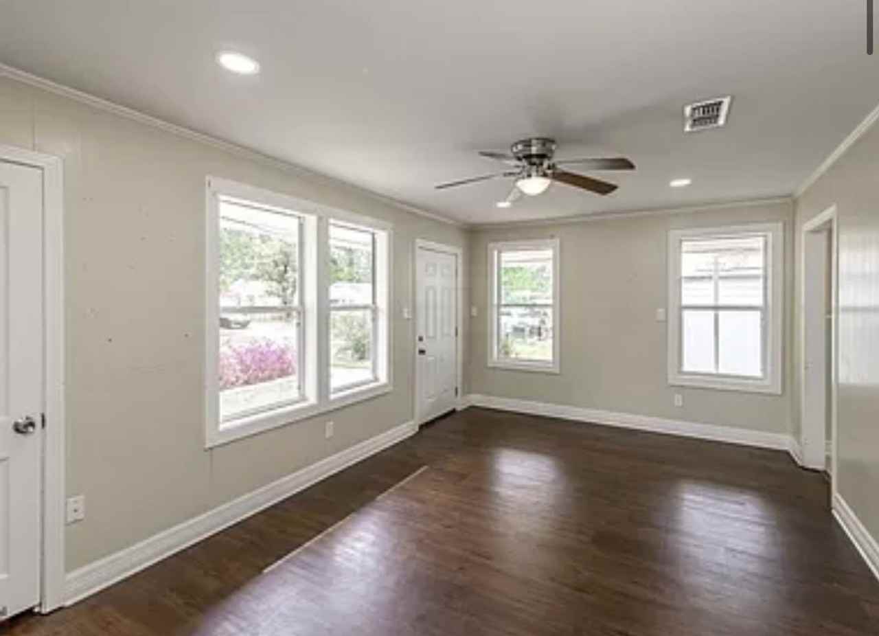 1522 Earl Street - Photo 2 of 9