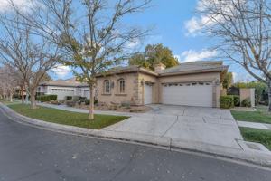 featured image of 904 Pont Chartrain Dr