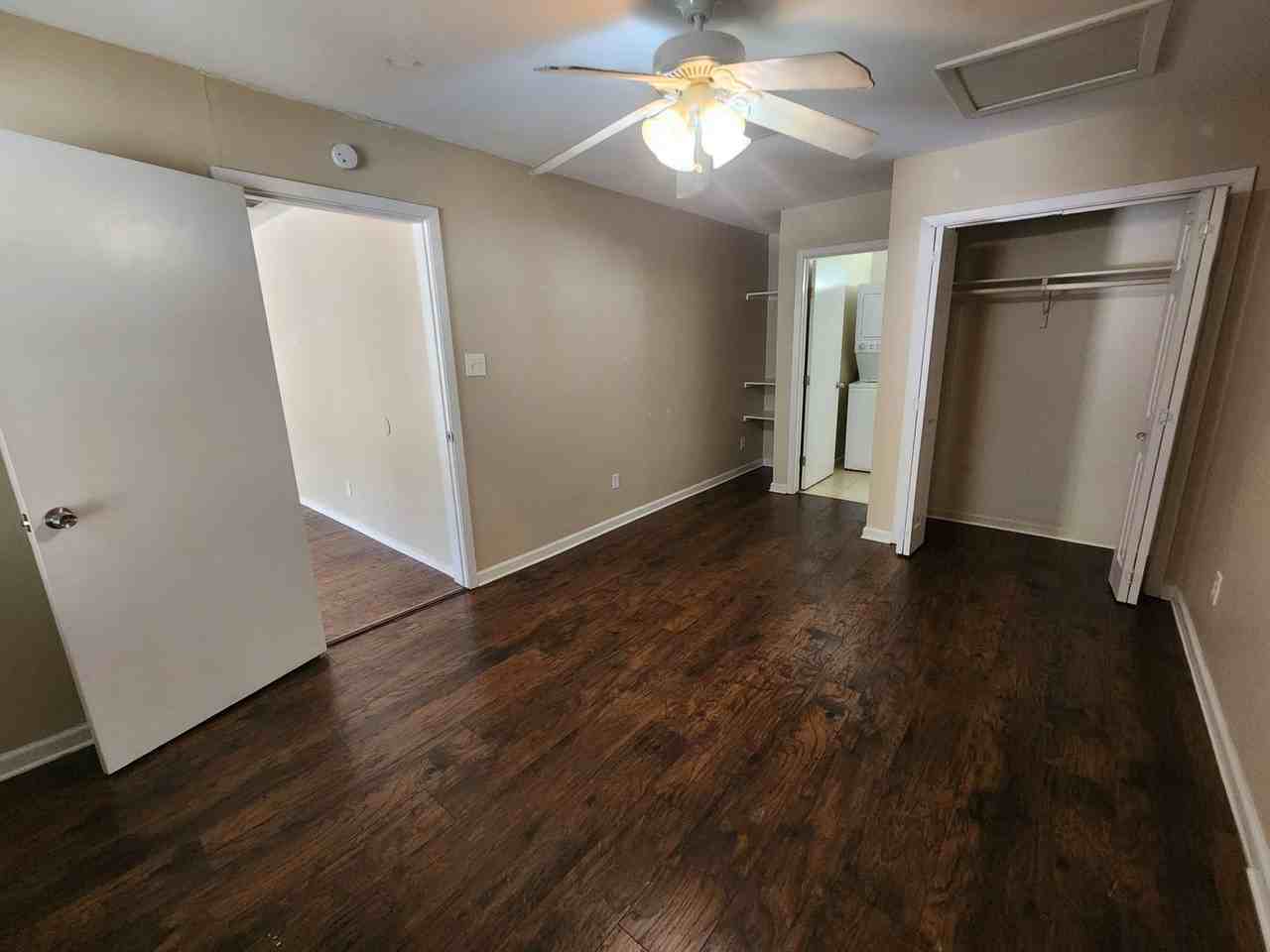 610 Genard St - Photo 7 of 14