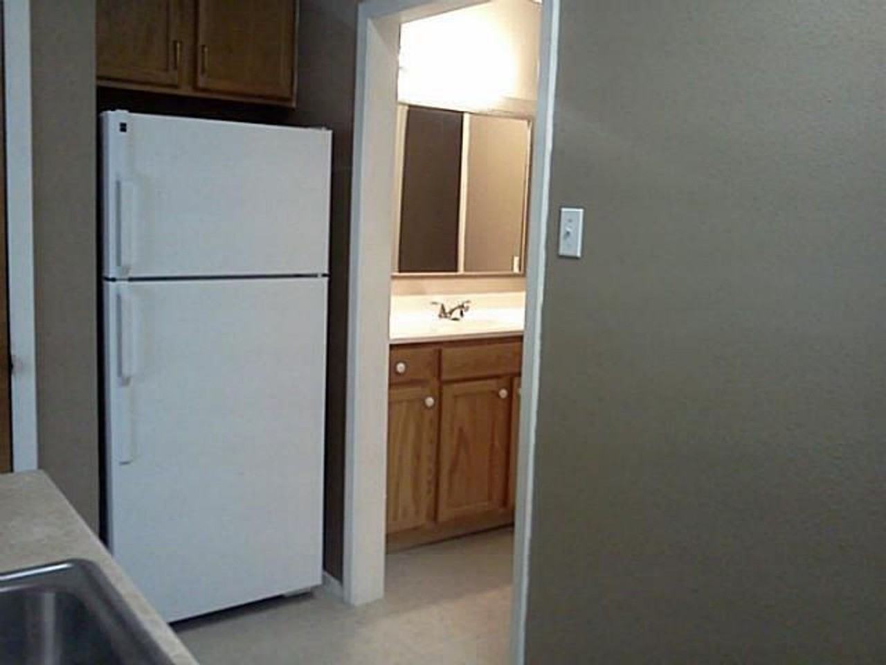 2815 Rio Grande St - Photo 4 of 14