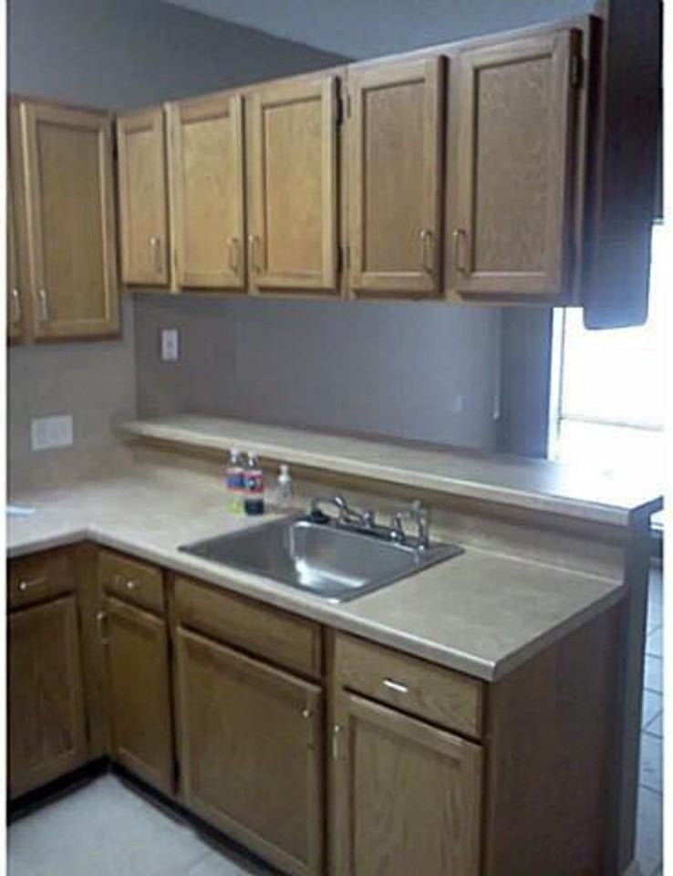 2815 Rio Grande St - Photo 5 of 14