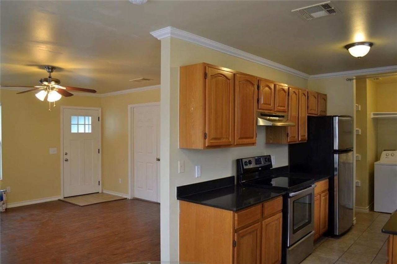 3111 E 13th St - Photo 7 of 17