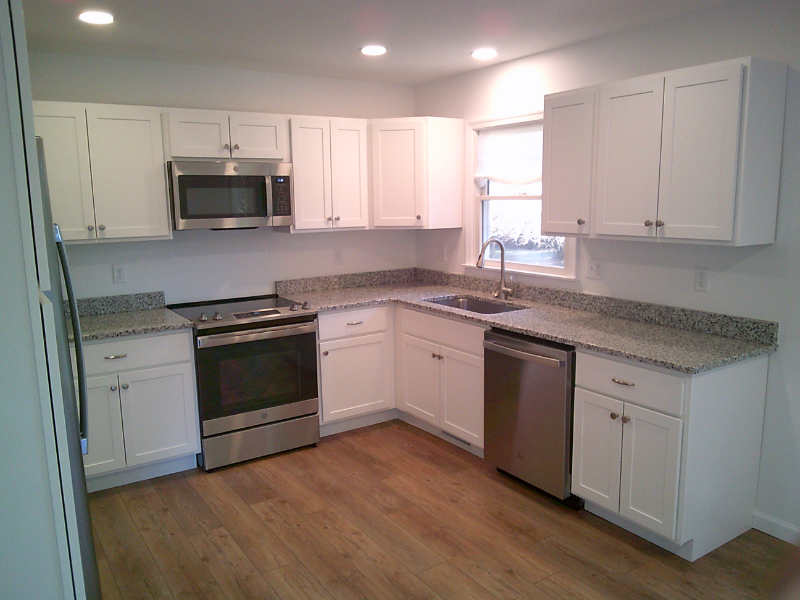 114 Willis Rd - Photo 3 of 21