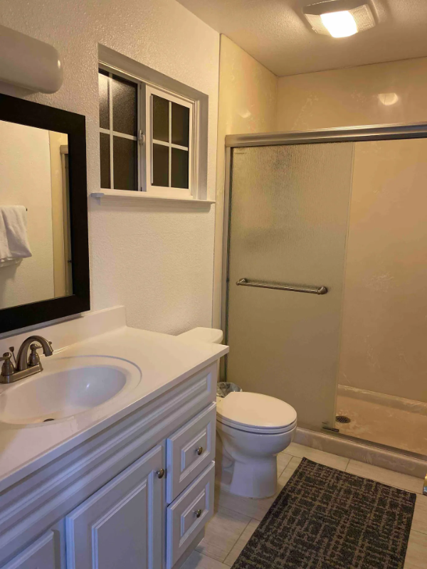 45013 Imnaha Ct - Photo 2 of 5