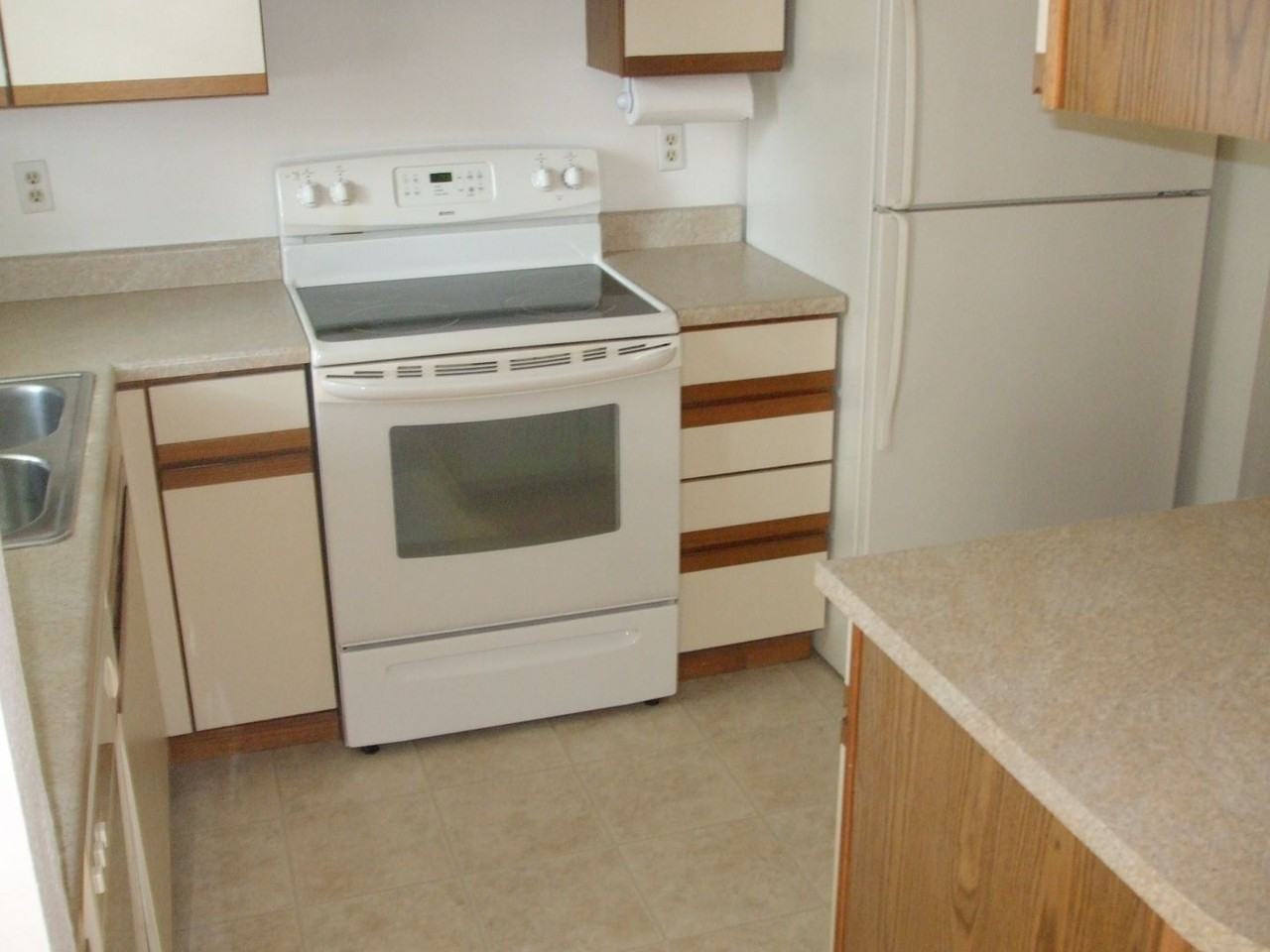 12504 E Pacific Cir #C - Photo 4 of 15