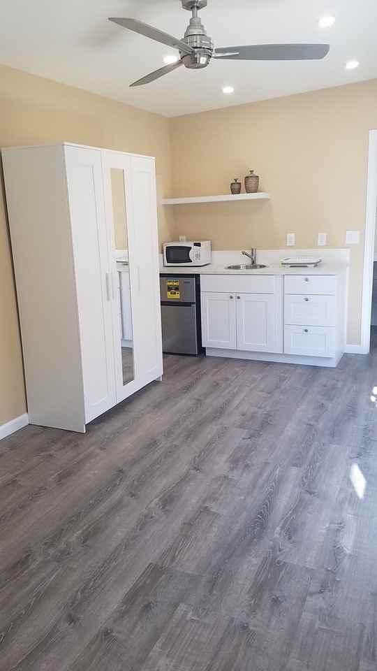 19437 Collier St - Photo 7 of 12