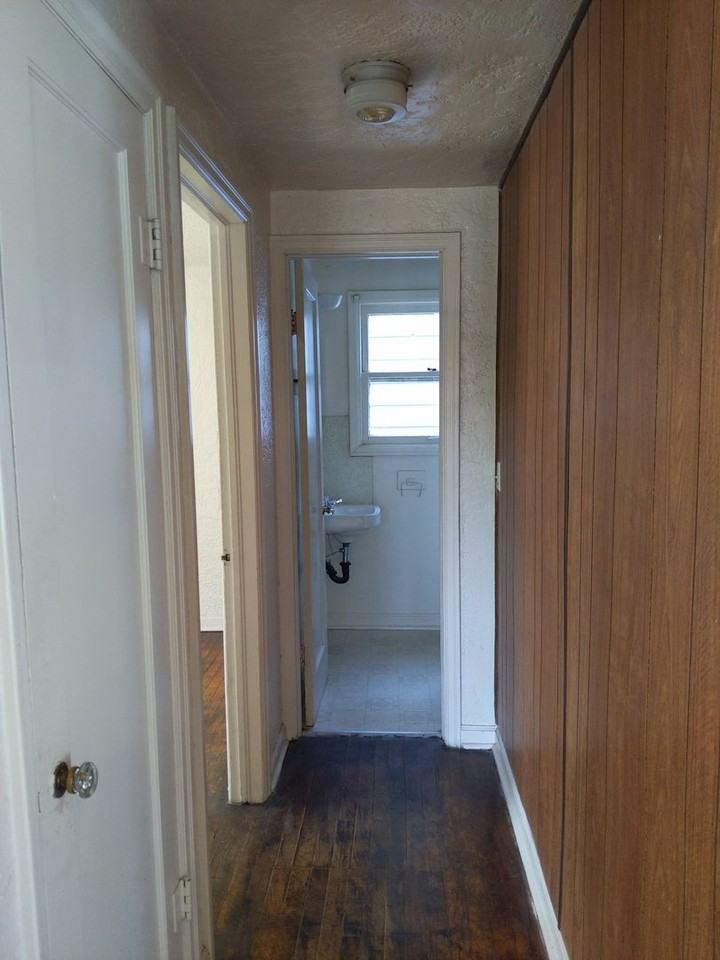 1566 1/2 Mill St - Photo 7 of 9