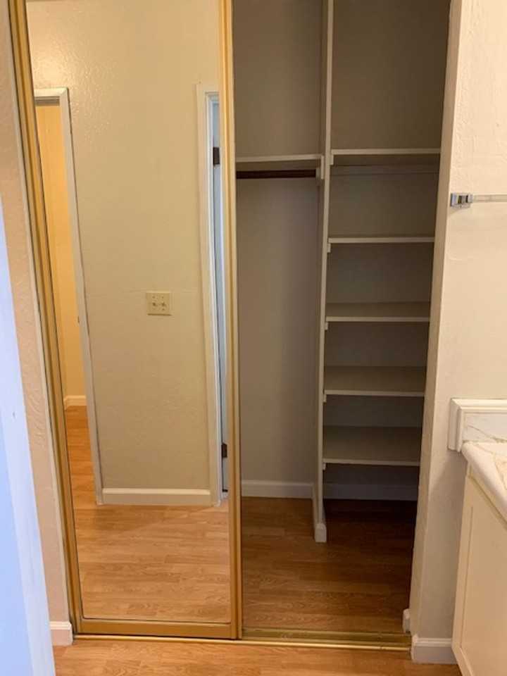 3205 Golden Oaks Ln - Photo 4 of 13