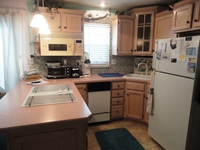 1205 Tarpon Center Dr #B4 - Photo 6 of 19