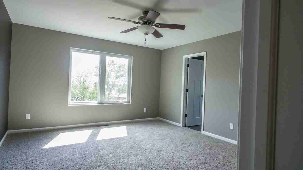 3934 24th St Se - Photo 7 of 7