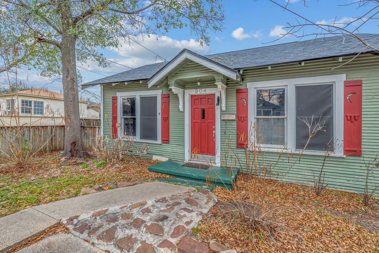 304 N Haswell Dr - Photo 2 of 15